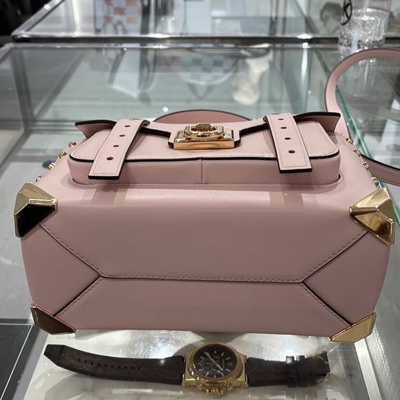 MICHAEL KORS MANHATTAN MEDIUM TOP HANDLE SCHOOL SATCHEL CROSSBODY BAG 
NWT - Picture 10 of 16